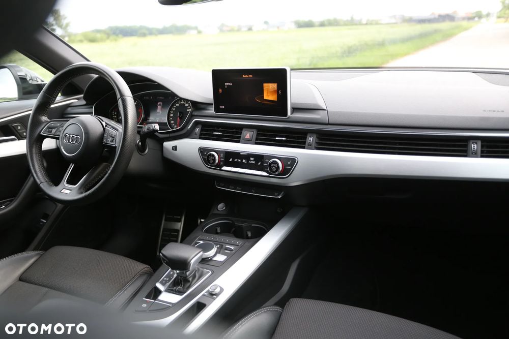 Audi A4 Avant 2.0 TDI ultra S tronic sport - 33