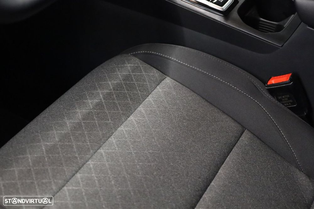 MG ZS 1.5 Hybrid+ Comfort - 8