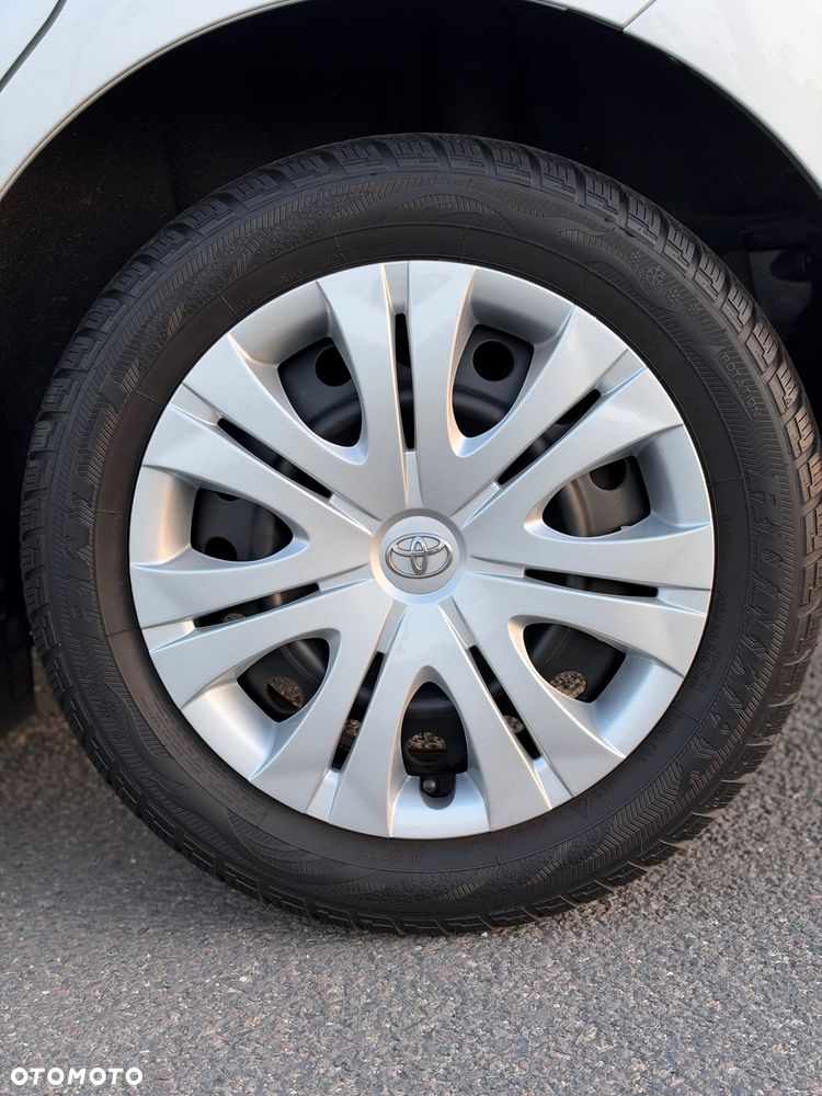 Toyota Auris 1.6 MultiMode Executive - 24