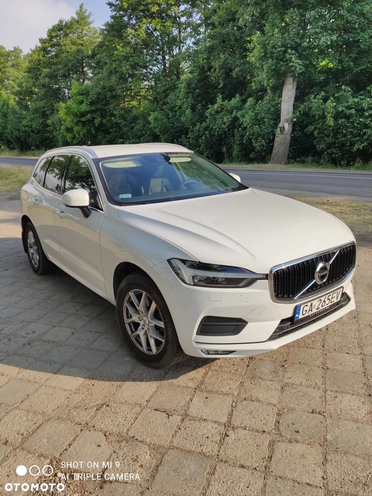 Volvo XC 60 D5 SCR AWD Momentum - 2