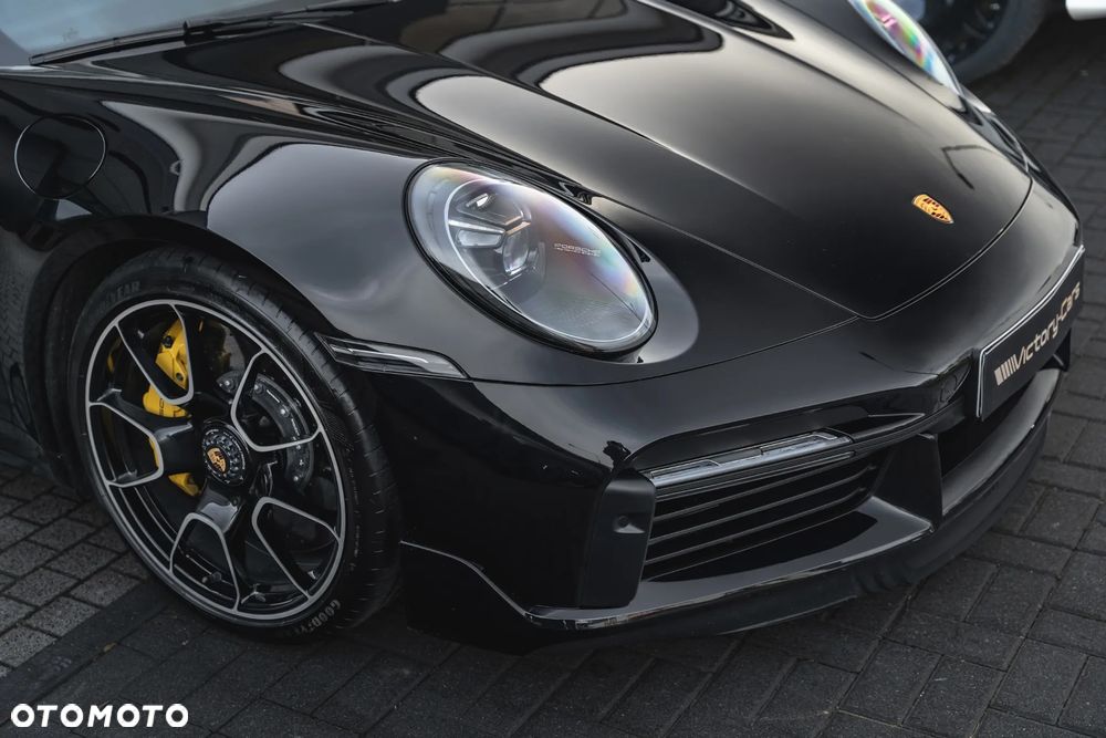 Porsche 911 Turbo S - 13