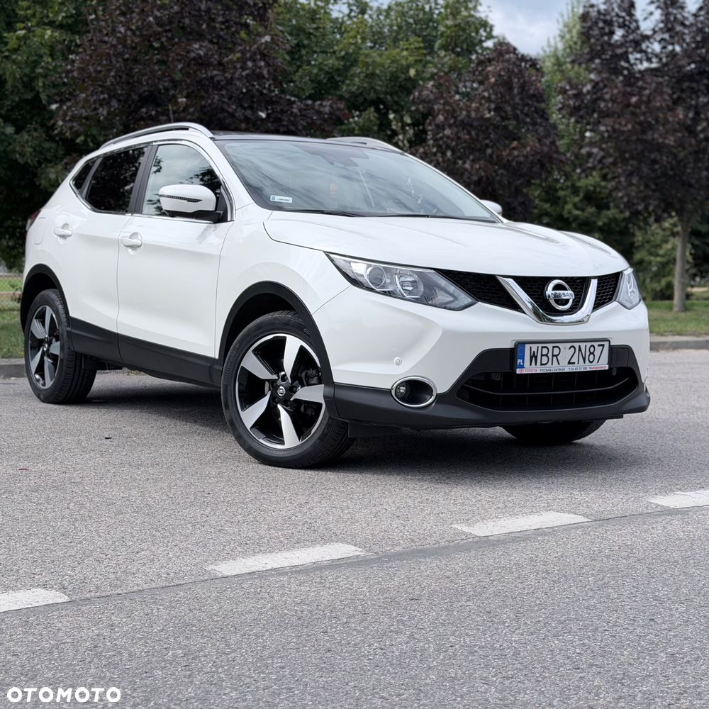Nissan Qashqai 1.6 DIG-T N-Connecta - 1