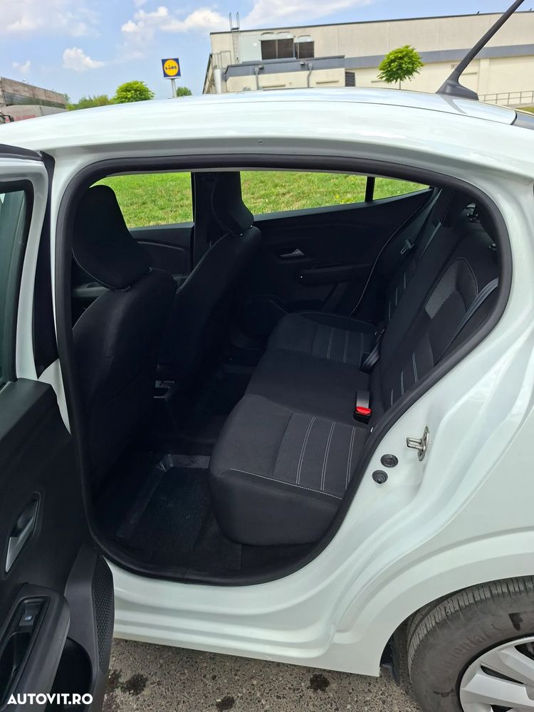 Dacia Logan TCe 90 MT5 Expression - 9