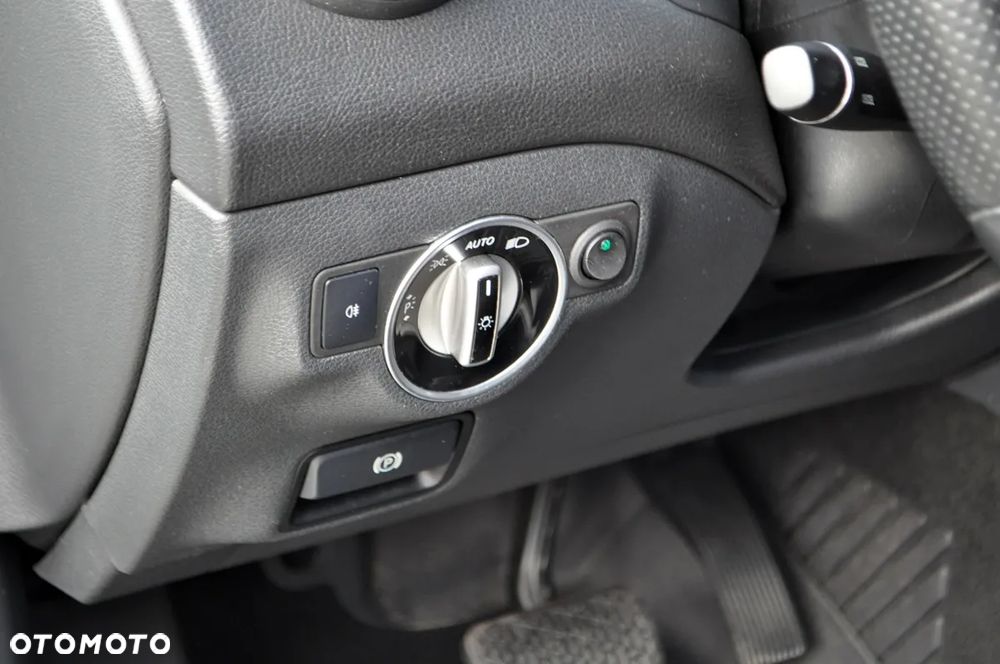 Mercedes-Benz CLA 250 4Matic 7G-DCT AMG Line - 21