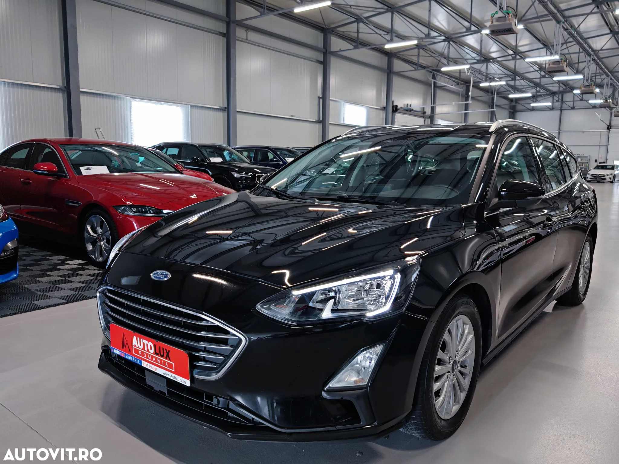 Ford Focus Turnier 1.5 EcoBlue Start-Stopp-System Aut. TITANIUM - 27