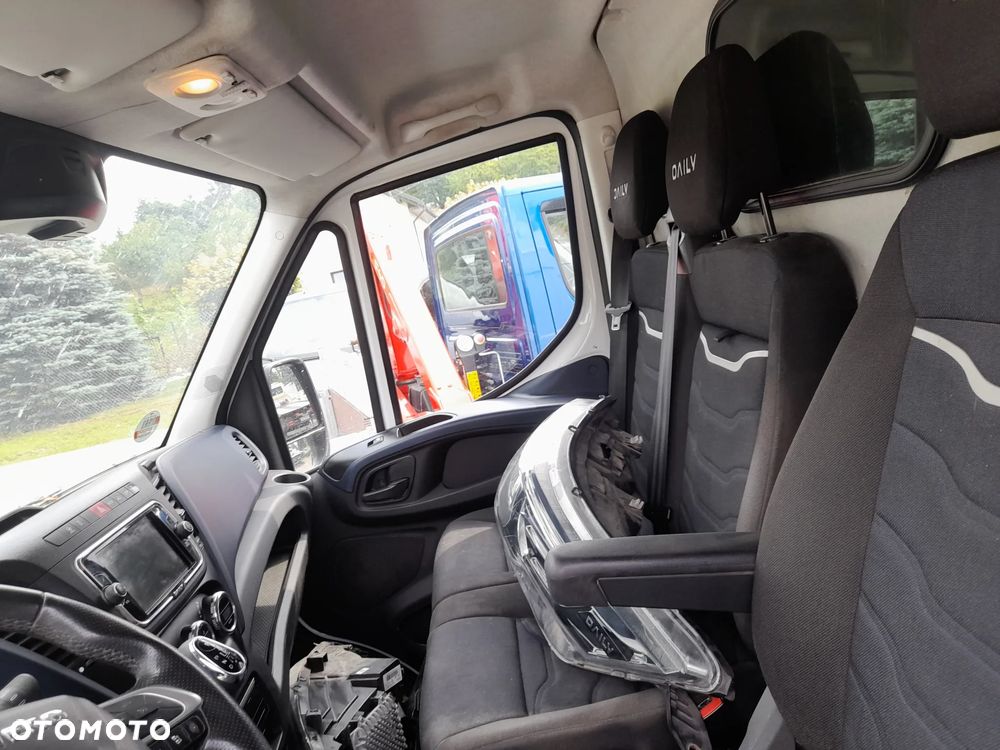 Iveco DAILY 35C18 50c18 silnik 3.0 180koni BLOKADA MOSTU!!  L2H2 Blaszak - Hi-matic / automat/ LEDy/ hak/  FULL OPCJA - 13