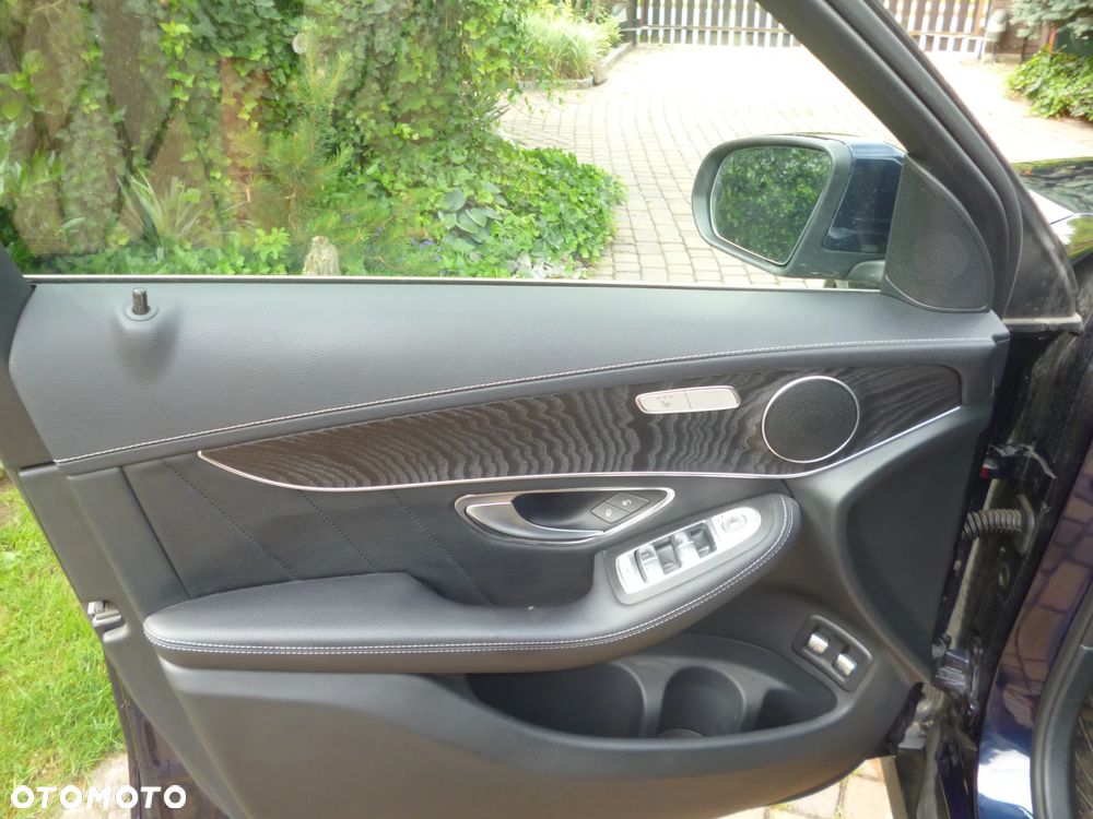 Mercedes-Benz GLC 220 d 4-Matic - 11