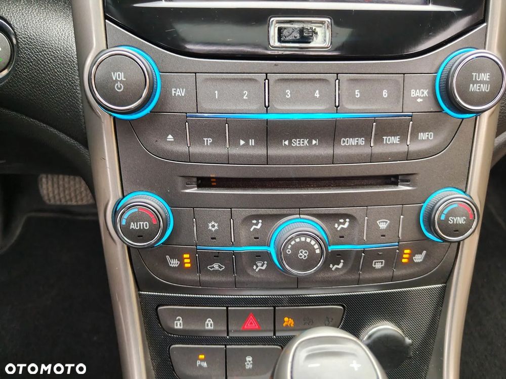 Chevrolet Malibu 2.4 AT LTZ - 28