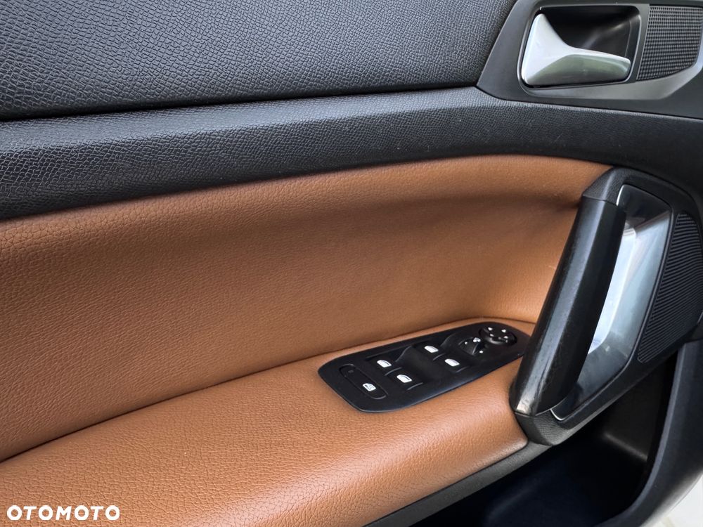 Peugeot 308 BlueHDi 120 Stop & Start Allure - 19