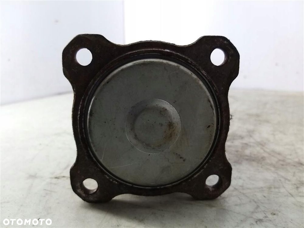 Półoś tylna tył lewa Lexus IS I 2.0B 155KM 1999-2005 ABS - 3