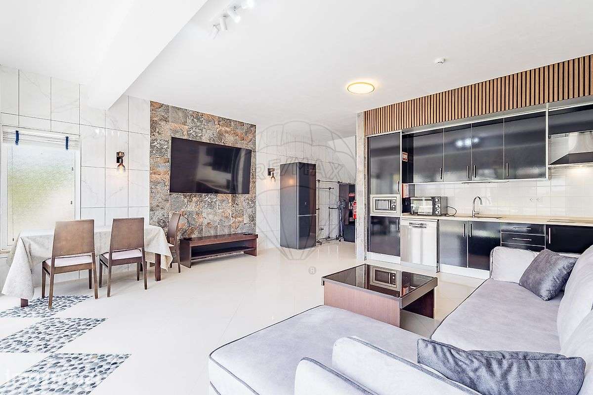 Apartamento T1 para venda - Grande imagem: 2/13