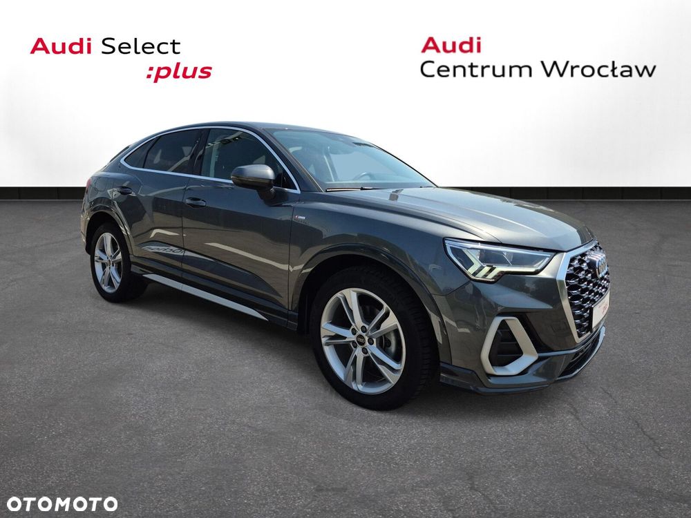 Audi Q3 Sportback - 8