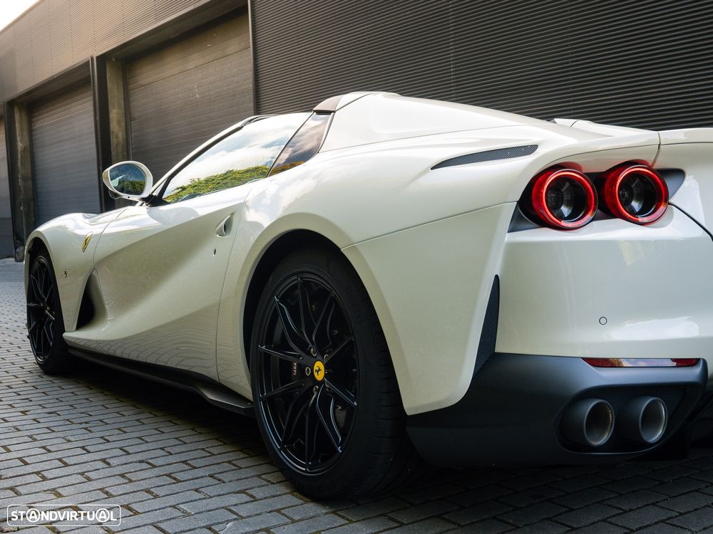Ferrari 812 GTS 6.5 V12 - 22