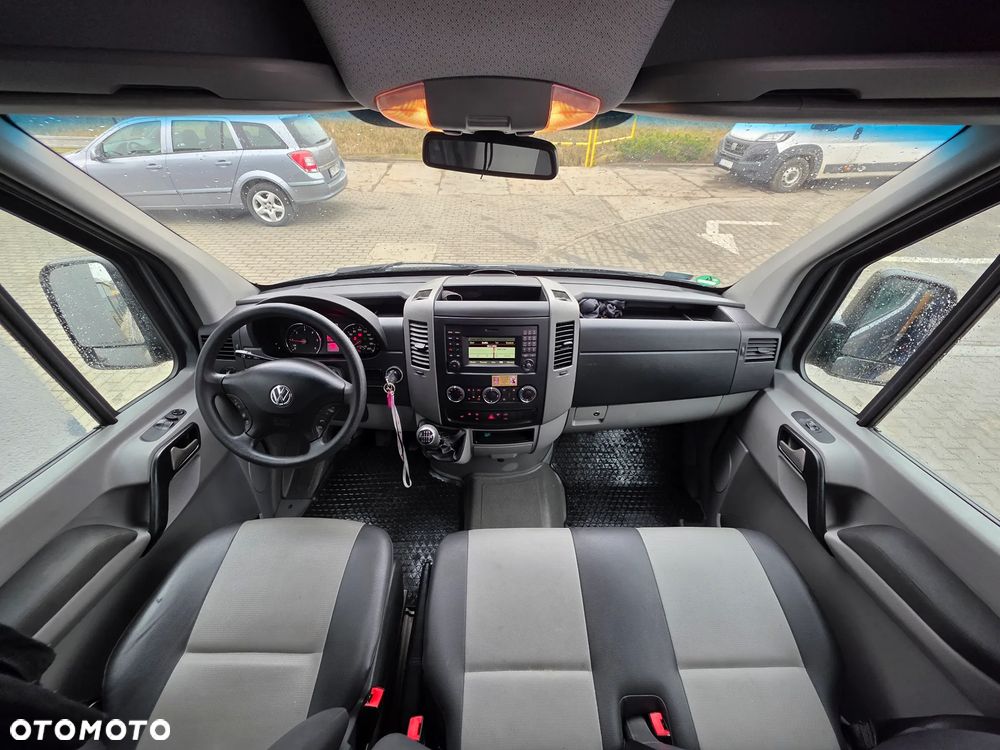 Volkswagen CRAFTER - 9