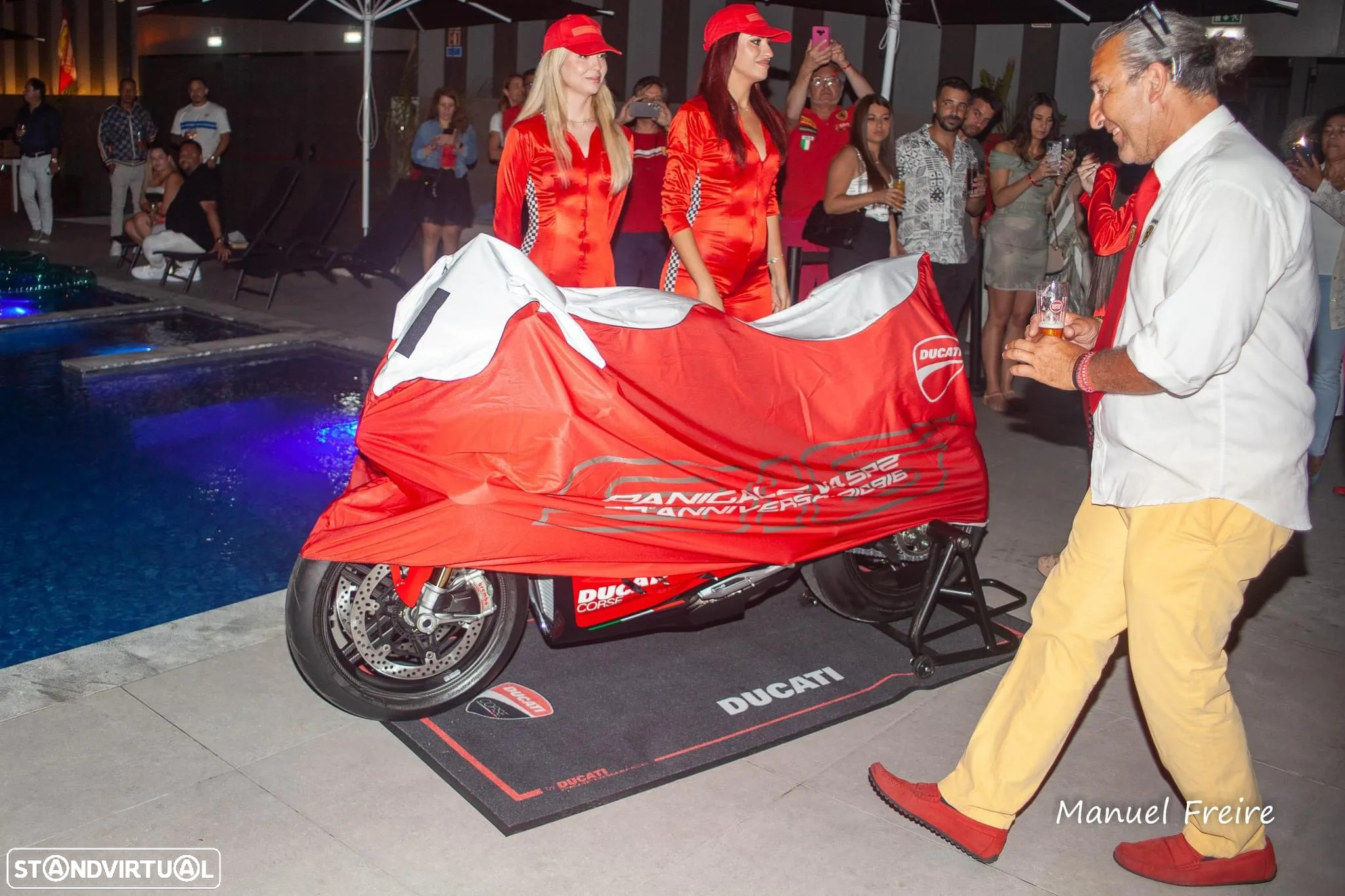Ducati Panigale V4 SP2 30° Anniversario 916 (233/500) - 3