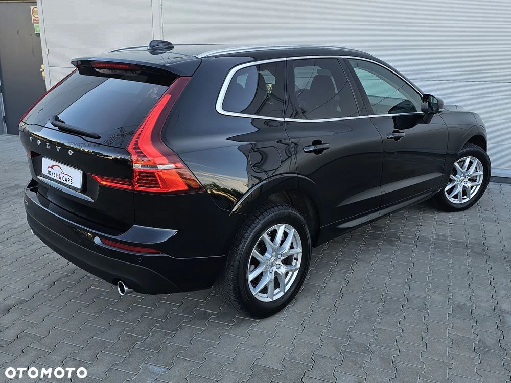 Volvo XC 60 B4 D Geartronic Momentum Pro - 24