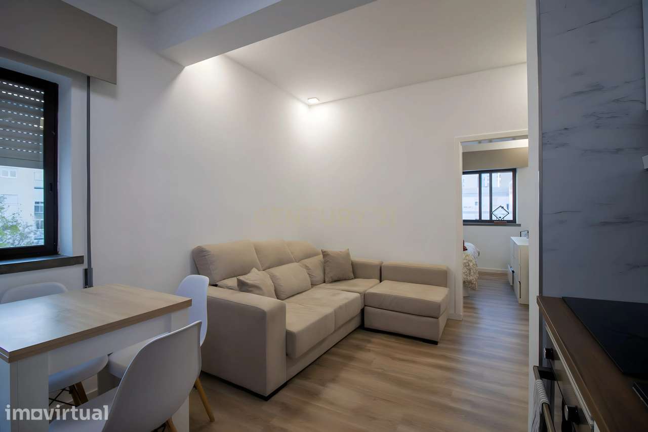 Apartamento T1 em Corroios, Seixal - Oportunidade Única! - Grande imagem: 4/9
