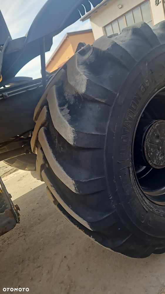 Volvo EW 140C 2008 koparka kołowa powertilt - 12