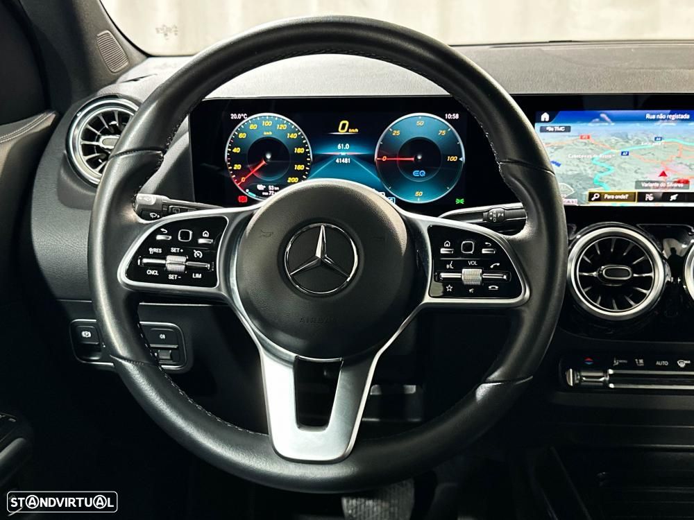 Mercedes-Benz EQA 300 4Matic Progressive - 22