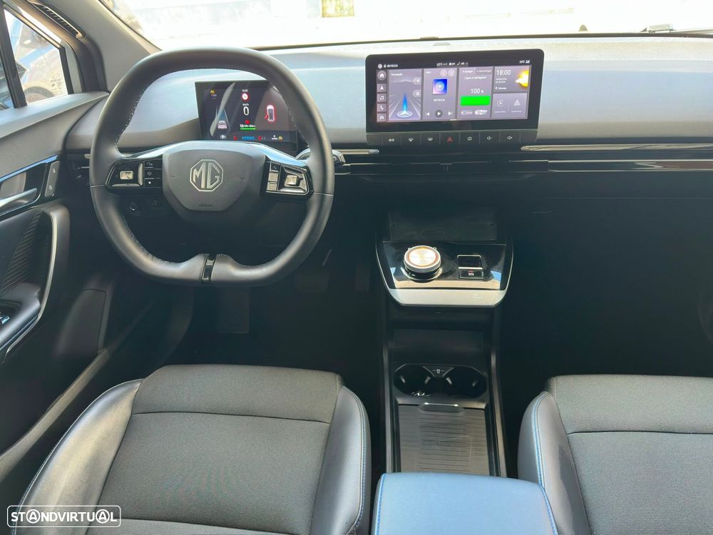 MG MG4 77 kWh Extended Range Luxury - 7