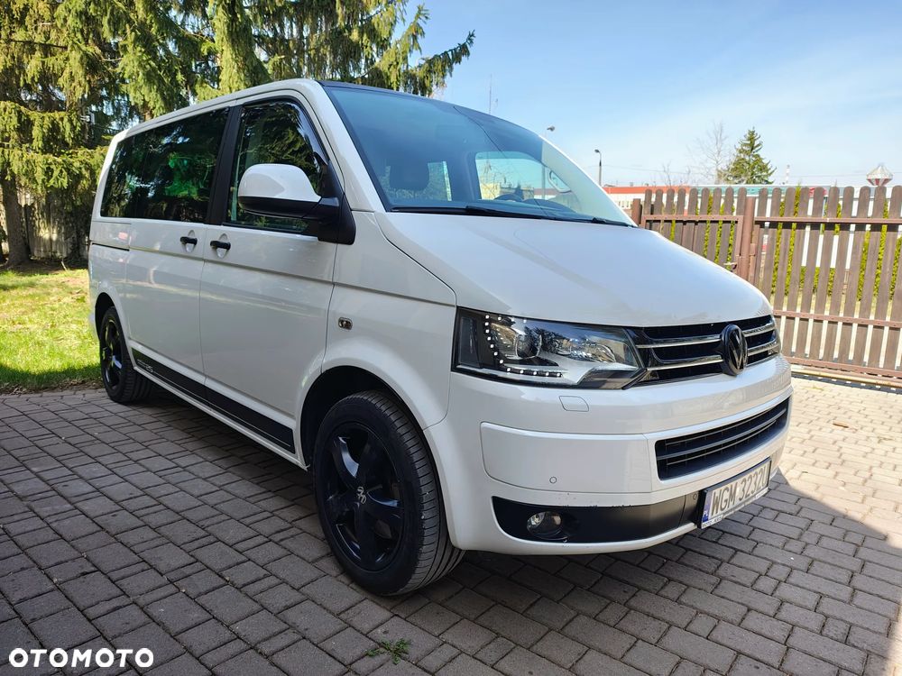 Volkswagen Multivan - 16