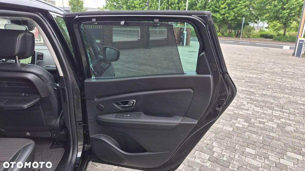 Renault Grand Scenic Gr 1.3 TCe Energy Bose - 29