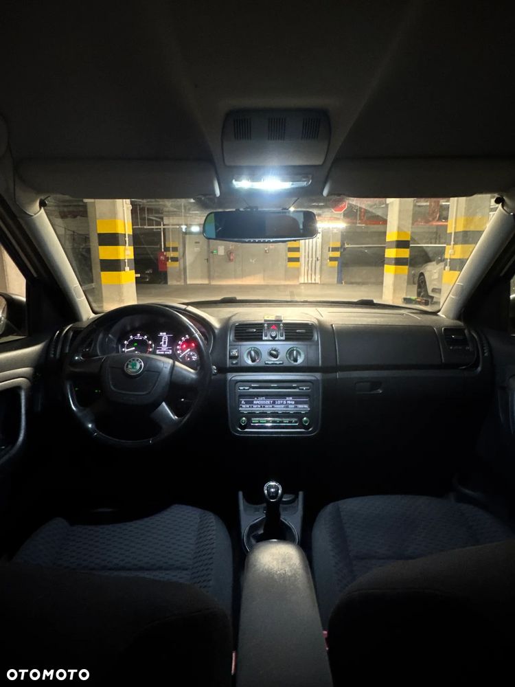 Skoda Roomster 1.4 16V - 4