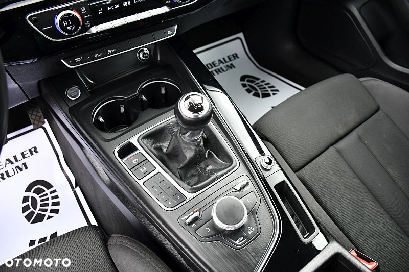 Audi A4 Limousine 1.4 TFSI Sport - 15