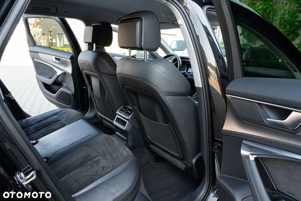 Audi A6 Avant - 16