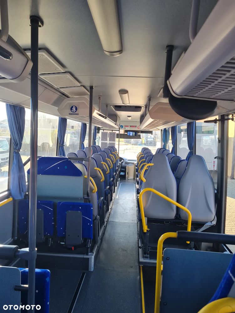 Mercedes-Benz INTOURO - 12