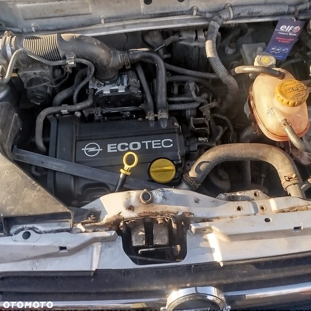 Opel Agila  na części - 6