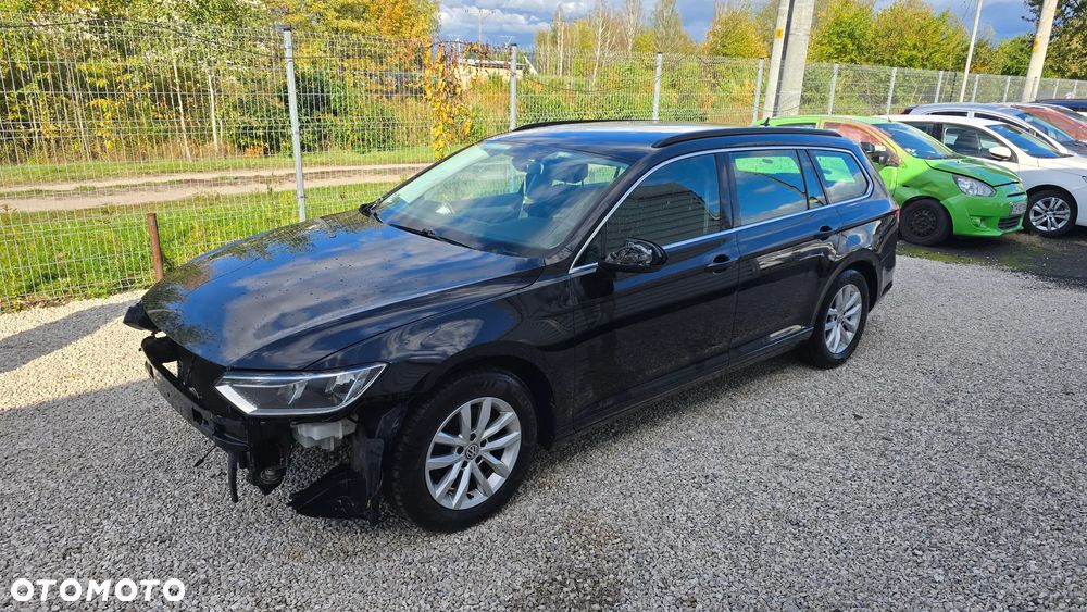 Volkswagen Passat - 5