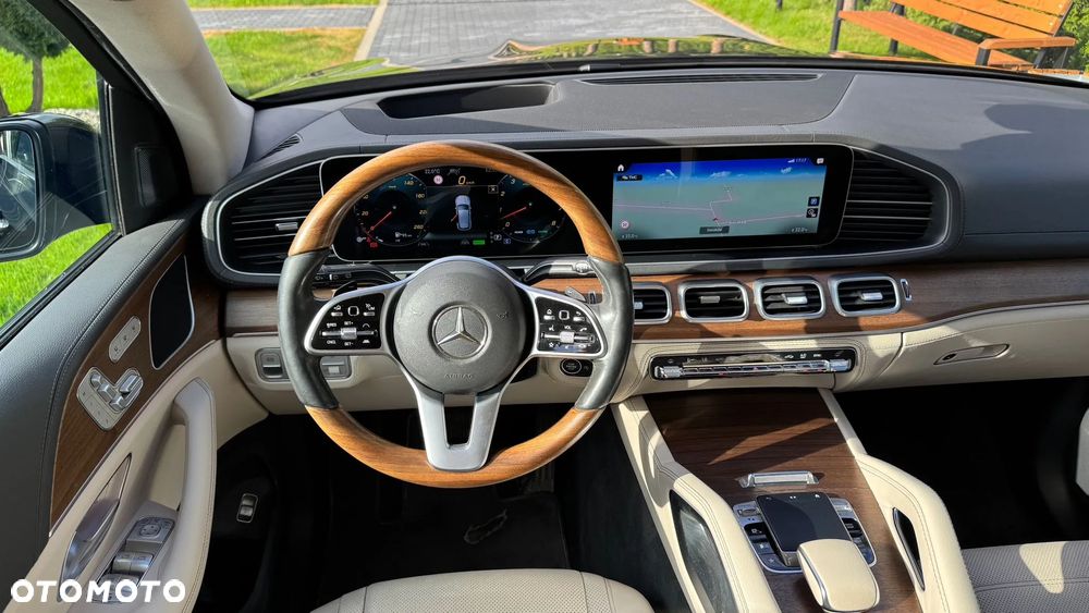 Mercedes-Benz GLE - 16