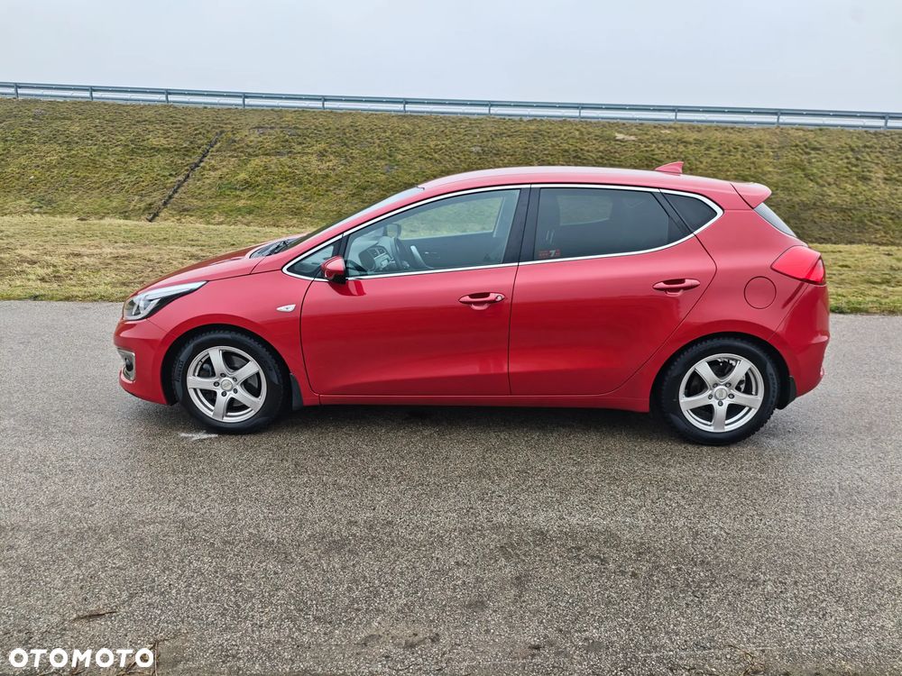 Kia Ceed 1.6 GDI L - 8