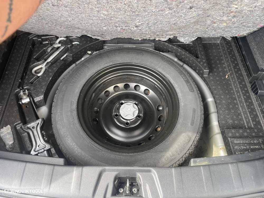 Nissan Qashqai 1.5 dCi N-Connecta 18 - 10