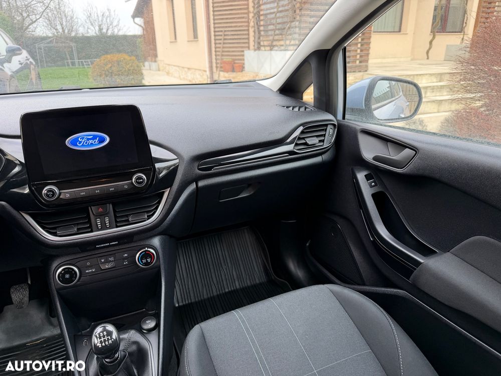 Ford Fiesta 1.0 EcoBoost Titanium - 13