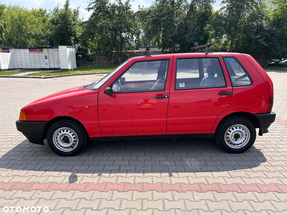 Fiat Uno 899 - 1
