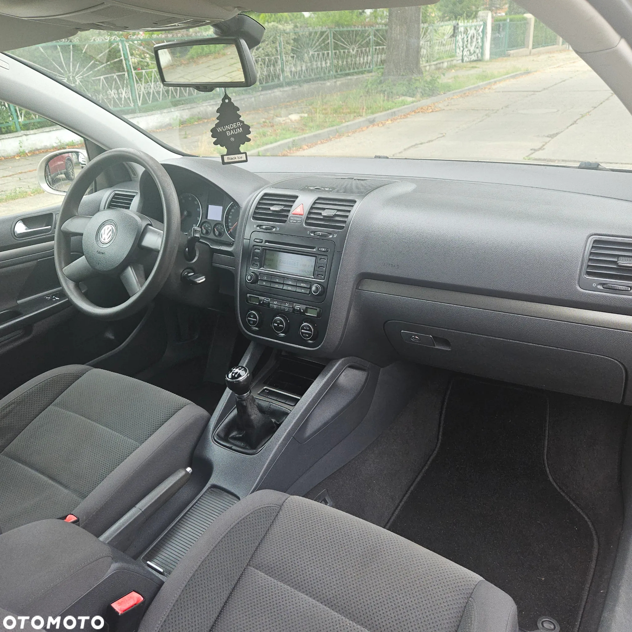 Volkswagen Golf V 1.6 Comfortline - 16