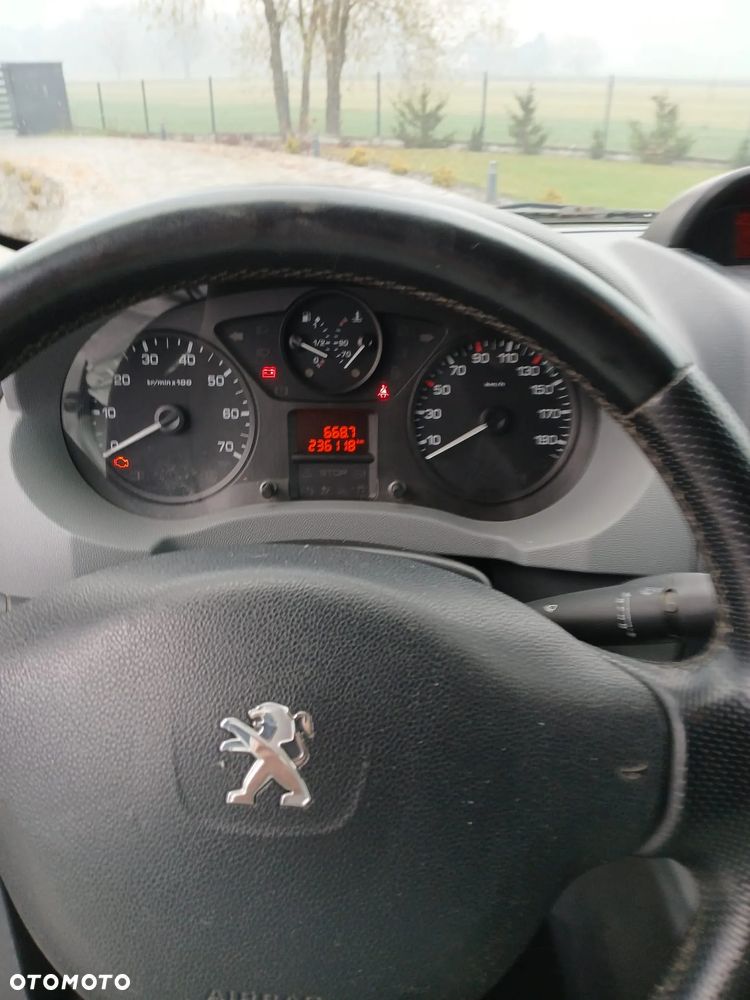 Peugeot Expert Tepee 2.0 HDi L2 Premium - 10