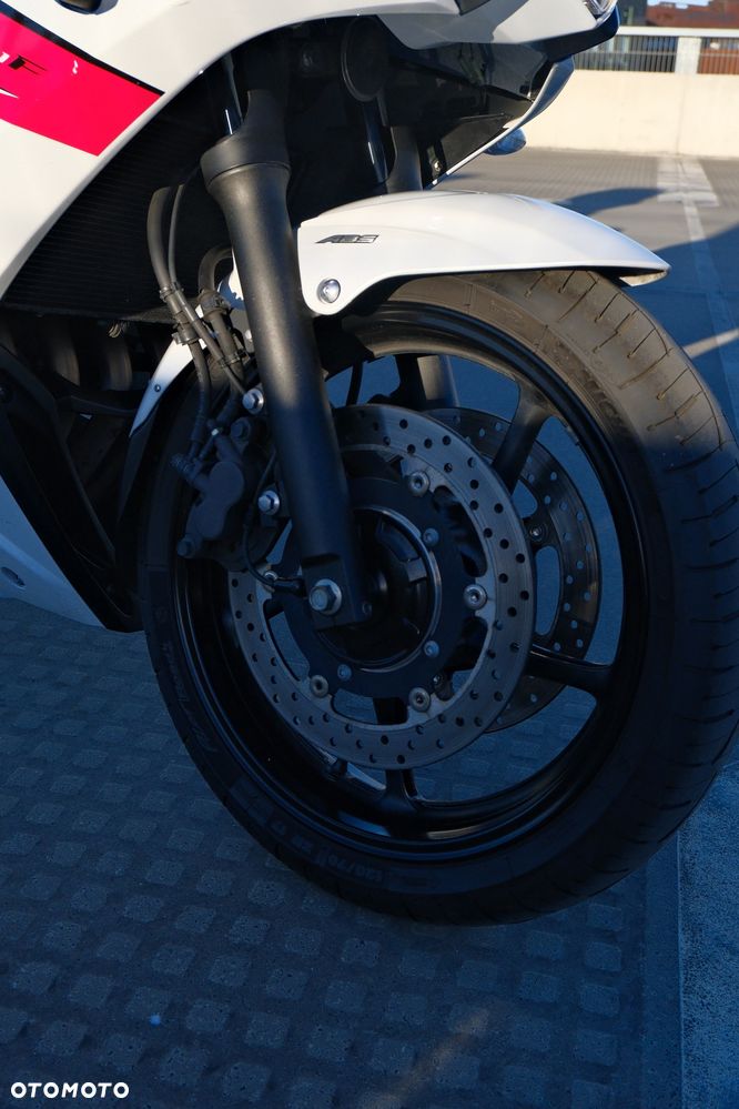 Yamaha XJ - 7