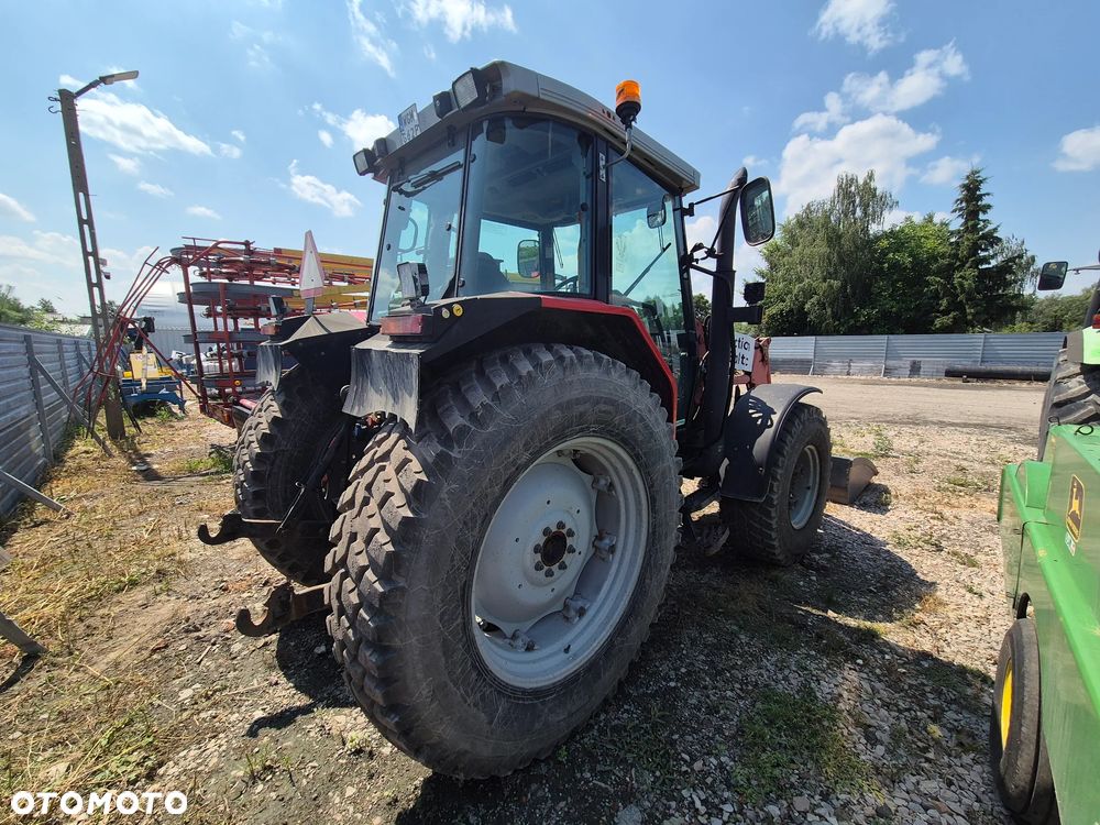 Massey Ferguson - 5