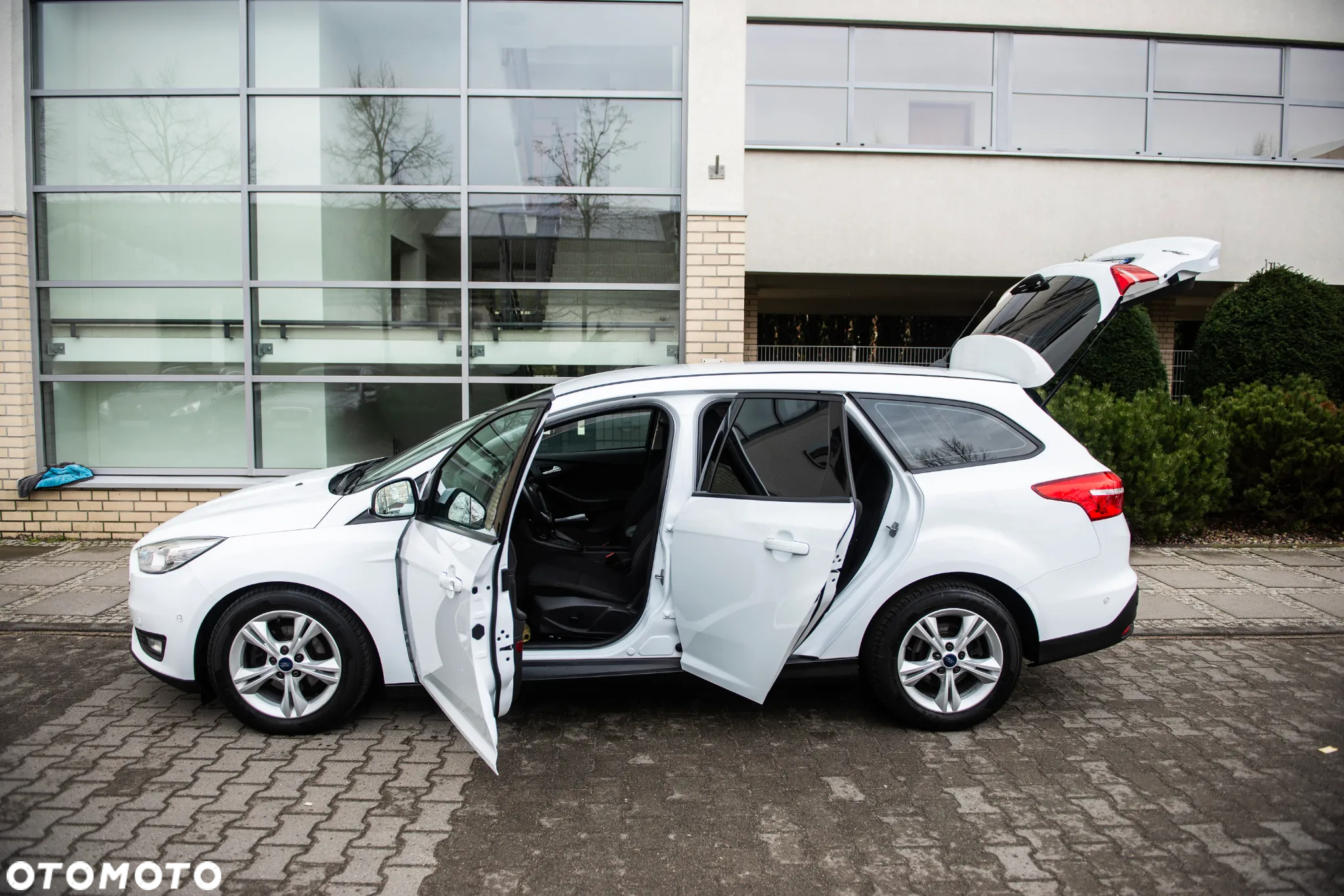 Ford Focus 1.5 EcoBlue Start-Stopp-System TITANIUM STYLE - 11