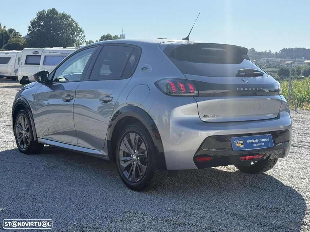 Peugeot e-208 50 kWh Allure - 14