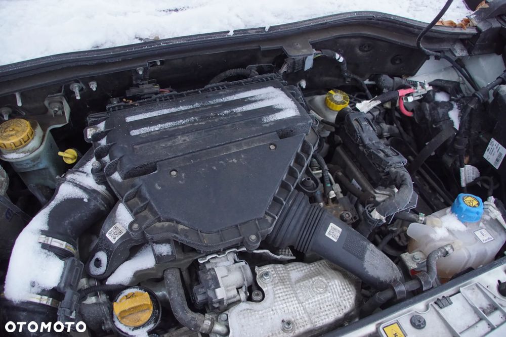 Auto na części - Fiat Fiorino III Lift 1.3 Multijet 73504436 46342387 249 2022R Silnik Skrzynia Drzwi Maska Błotnik Zderzak Szyba Lampa Klamka Deska Kokpit Sterownik Moduł Czujnik Licznik Wyświetlacz Panel Kierownica - 16