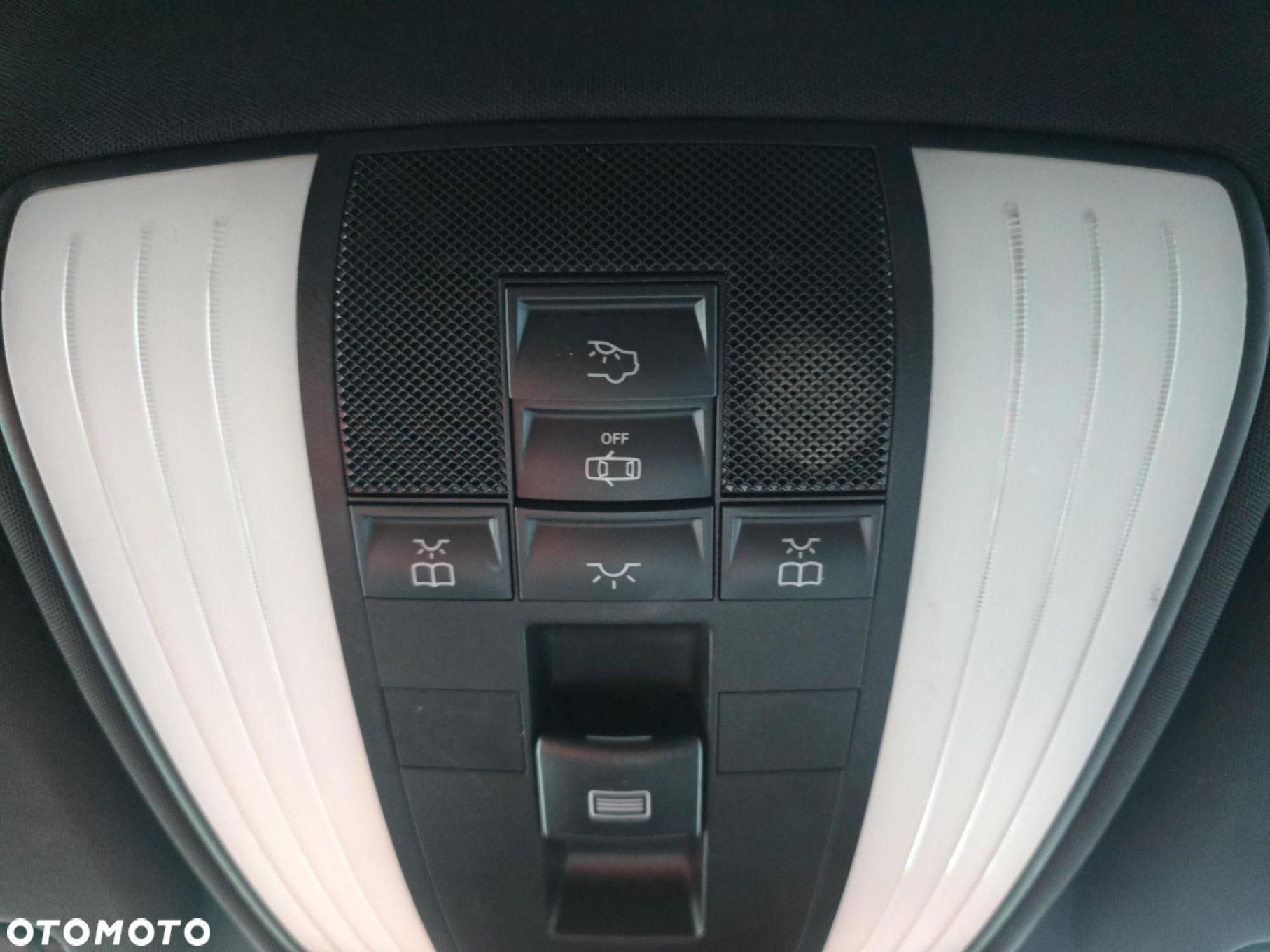 Mercedes-Benz Klasa E 200 CDI Avantgarde - 23