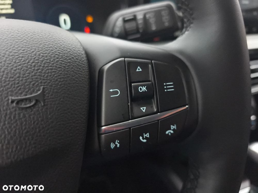 Ford Focus 1.0 EcoBoost mHEV Titanium X - 27