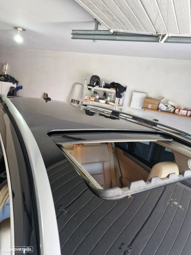 Mercedes-Benz E 200 CDI DPF BlueEFFICIENCY - 11