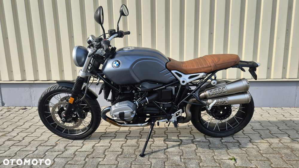 BMW R - 2