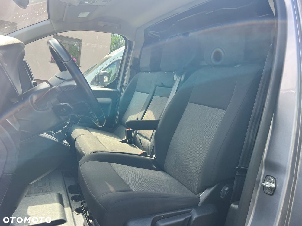 Opel Vivaro - 36