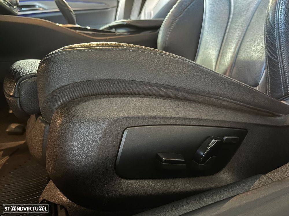 BMW 530 e iPerformance Pack M - 26